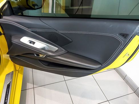 Used 2025 Chevrolet Corvette Stingray Coupe image 24