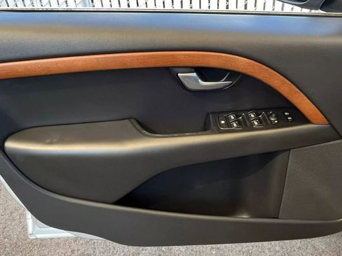 Used 2009 Volvo S80 3.2 image 9