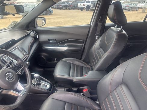 Certified 2020 Nissan Kicks SR w/ SR Premium Package image 34