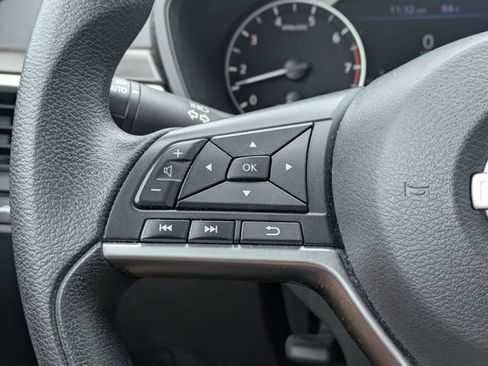 Used 2024 Nissan Altima 2.5 SV FWD image 23
