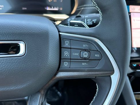 New 2026 Jeep Grand Cherokee L Limited w/ Limited Altitude Package RWD image 24