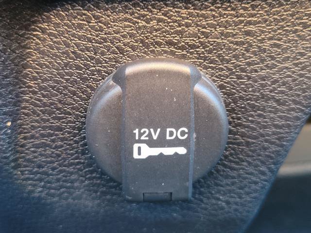 Used 2016 RAM 2500 Tradesman w/ Chrome Appearance Group AWD/4WD image 21