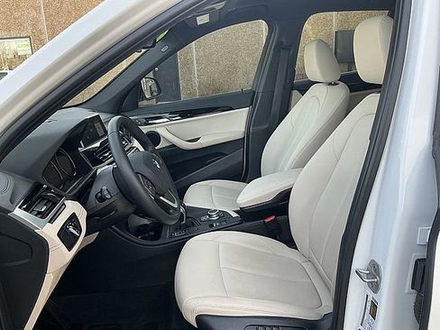 Used 2021 BMW X1 sDrive28i w/ Convenience Package image 17