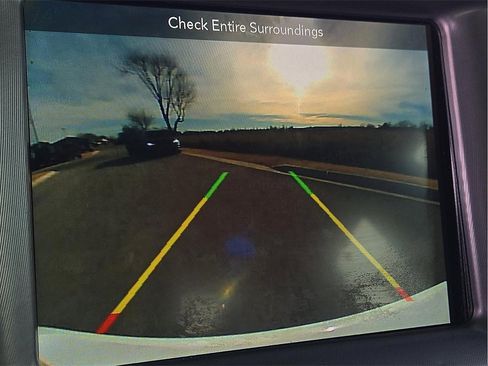 Used 2019 Dodge Charger R/T image 13