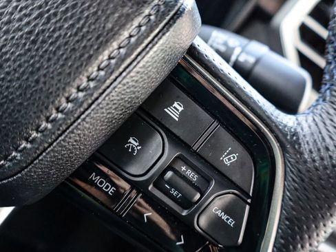 Used 2025 Toyota Tundra Platinum image 24