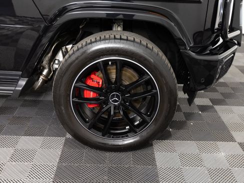 Used 2025 Mercedes-Benz G 550 w/ Exclusive Interior Package image 42