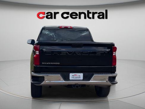 Used 2022 Chevrolet Silverado 1500 W/T w/ WT Value Package AWD/4WD image 5