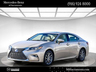 Used 2017 Lexus ES 300h