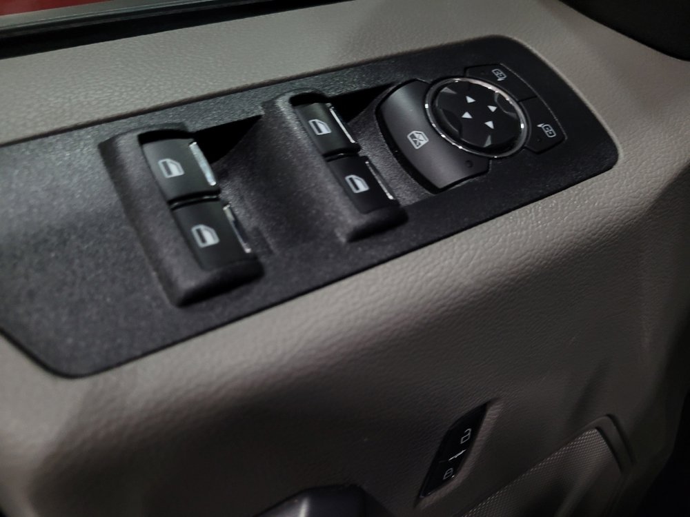 Used 2018 Ford F150 XLT w/ Equipment Group 302A Luxury AWD/4WD image 27