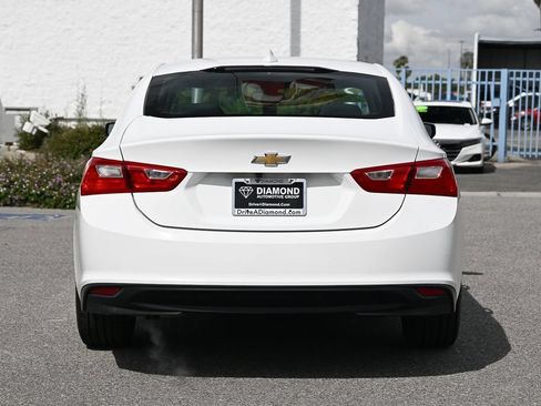 Used 2016 Chevrolet Malibu LT FWD image 5