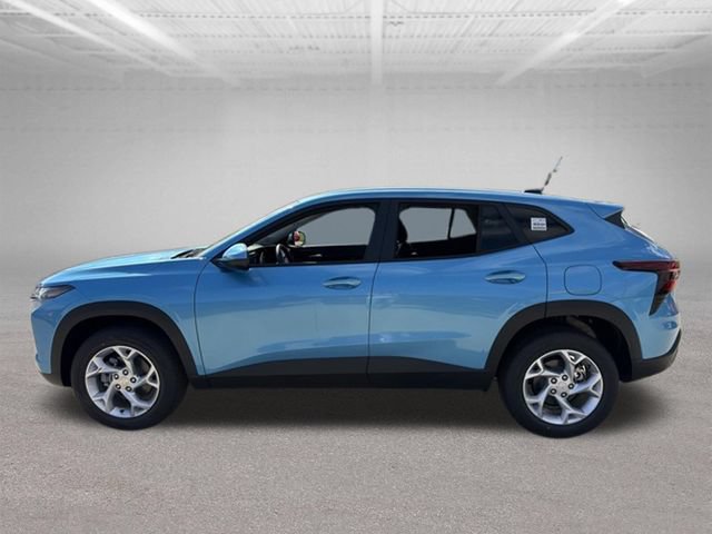 New 2026 Chevrolet Trax LS w/ LS Convenience Package FWD image 5