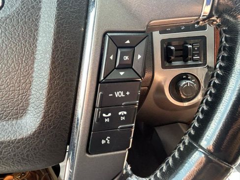 Used 2016 Ford Expedition Platinum AWD/4WD image 21