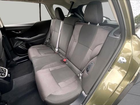 Used 2023 Subaru Outback Premium AWD/4WD image 19