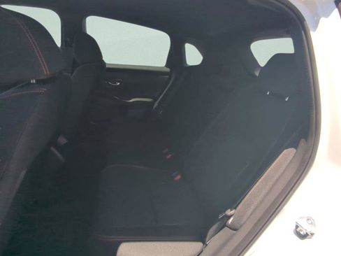 Used 2024 Honda HR-V Sport image 11