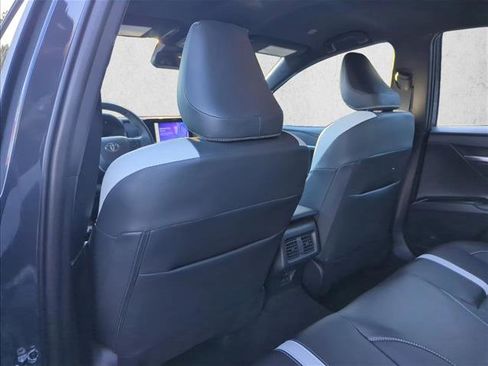 Certified 2025 Toyota Camry SE image 19