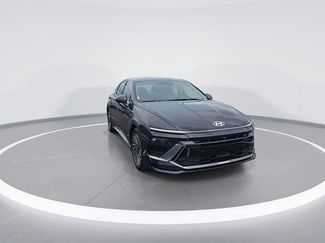 New 2025 Hyundai Sonata Limited video 3