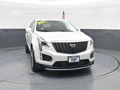 Used 2022 Cadillac XT5 Premium Luxury w/ Platinum Package AWD/4WD image 2