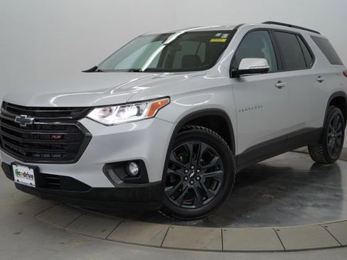 Used 2020 Chevrolet Traverse RS image 1