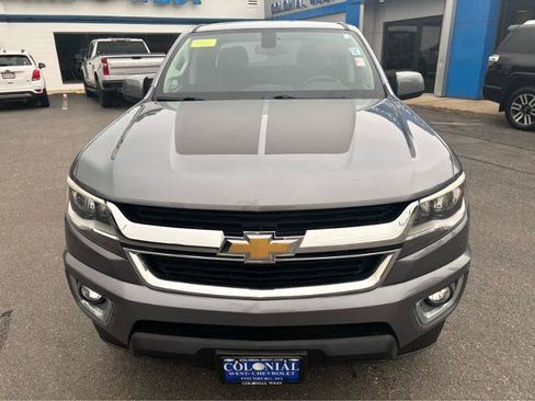 Used 2018 Chevrolet Colorado LT AWD/4WD image 16