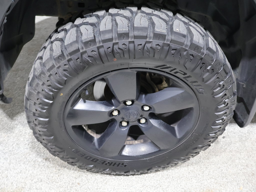 Used 2015 RAM 1500 Express w/ Black Ram 1500 Express Group AWD/4WD image 10