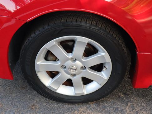 Used 2012 Nissan Sentra 2.0 SR FWD image 27