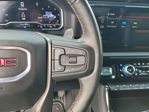 Used 2025 GMC Sierra 1500 AT4 AWD/4WD image 19