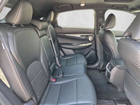 Used 2024 INFINITI QX55 Essential AWD/4WD image 21