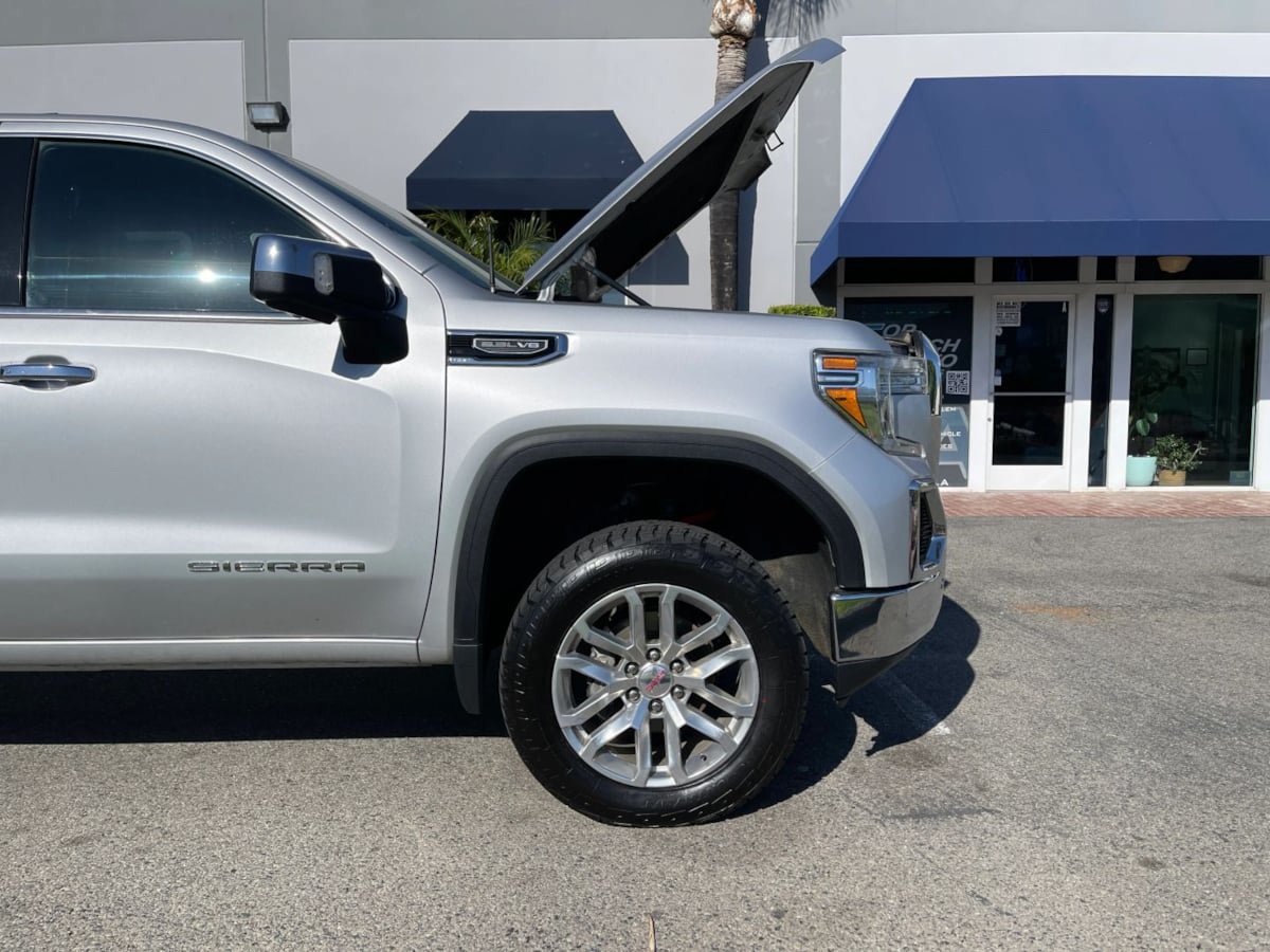 Used 2019 GMC Sierra 1500 SLT w/ SLT Premium Plus Package AWD/4WD image 31