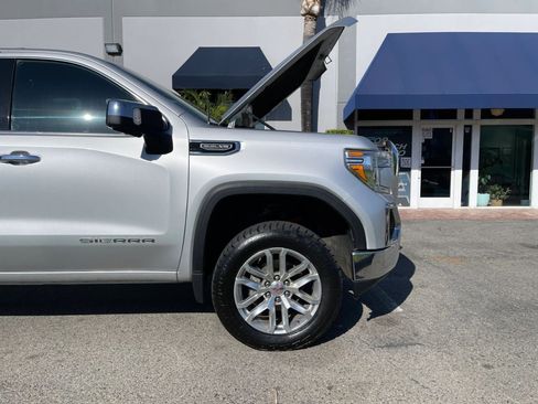 Used 2019 GMC Sierra 1500 SLT w/ SLT Premium Plus Package AWD/4WD image 31