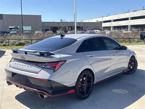 Used 2025 Hyundai Elantra N DCT image 12