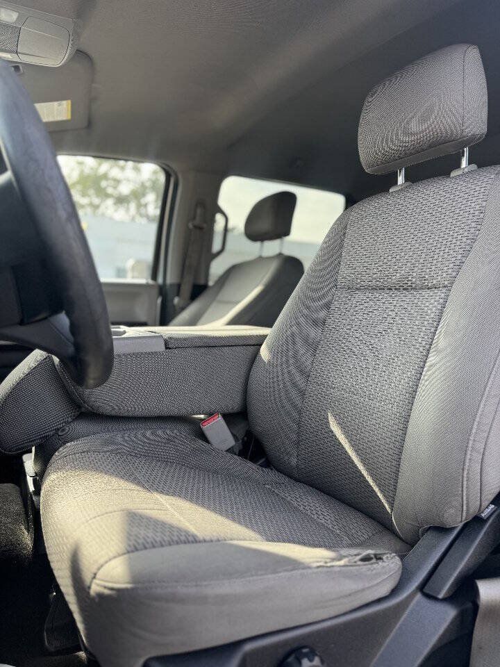 Used 2015 Ford F150 XLT AWD/4WD image 3