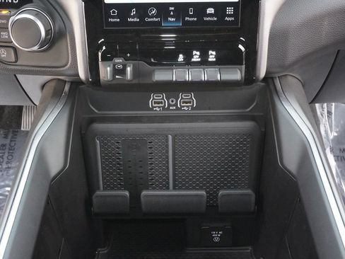 Used 2026 RAM 1500 Lone Star AWD/4WD image 18