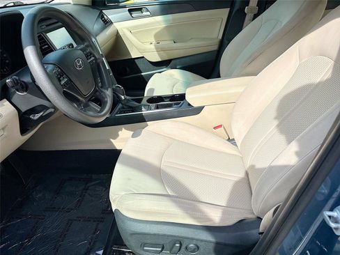 Used 2017 Hyundai Sonata Sport FWD image 20