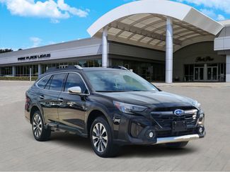 Used 2025 Subaru Outback Touring XT video 2