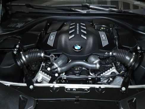 Used 2024 BMW M850i xDrive Convertible AWD/4WD image 37