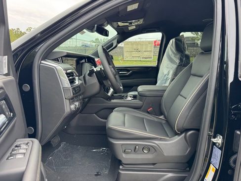 New 2026 GMC Yukon Elevation image 19