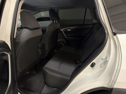 Used 2024 Toyota RAV4 XLE w/ Convenience Package FWD image 22