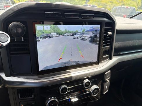 Used 2021 Ford F150 Lariat AWD/4WD image 3
