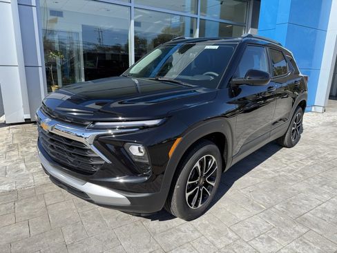 New 2026 Chevrolet TrailBlazer LT image 1