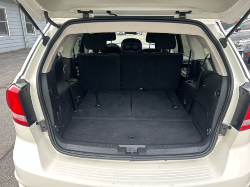 Used 2012 Dodge Journey SXT w/ Popular Equipment Group FWD image 26