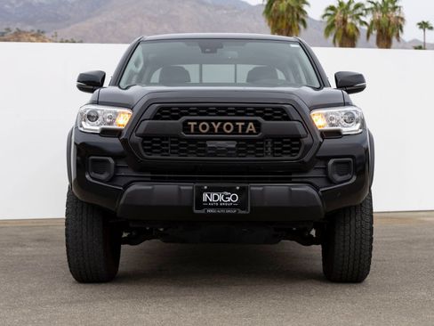 Used 2022 Toyota Tacoma SR5 w/ Trail Edition AWD/4WD image 4