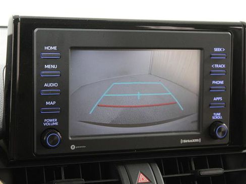 Used 2021 Toyota RAV4 XLE image 11