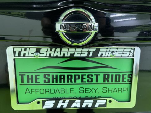 Used 2016 Nissan Versa SV FWD image 13