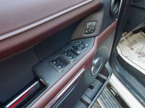 Used 2024 Ford Expedition Max Limited image 22