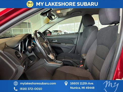 Used 2014 Chevrolet Cruze LT image 10