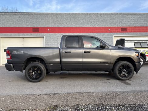 Used 2021 RAM 1500 Big Horn image 2