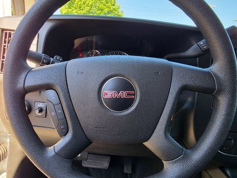 Used 2024 GMC Savana 2500 w/ Driver Convenience Package RWD image 27
