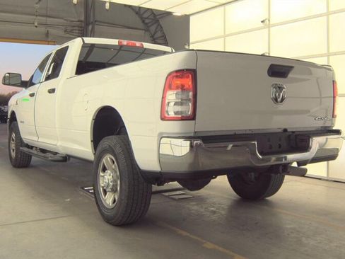 Used 2019 RAM 2500 Tradesman w/ Chrome Appearance Group AWD/4WD image 4