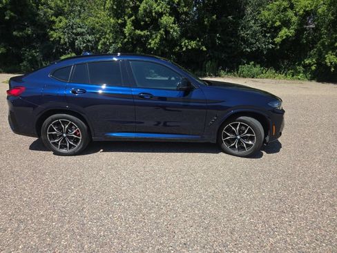 Used 2024 BMW X4 M40i AWD/4WD image 17