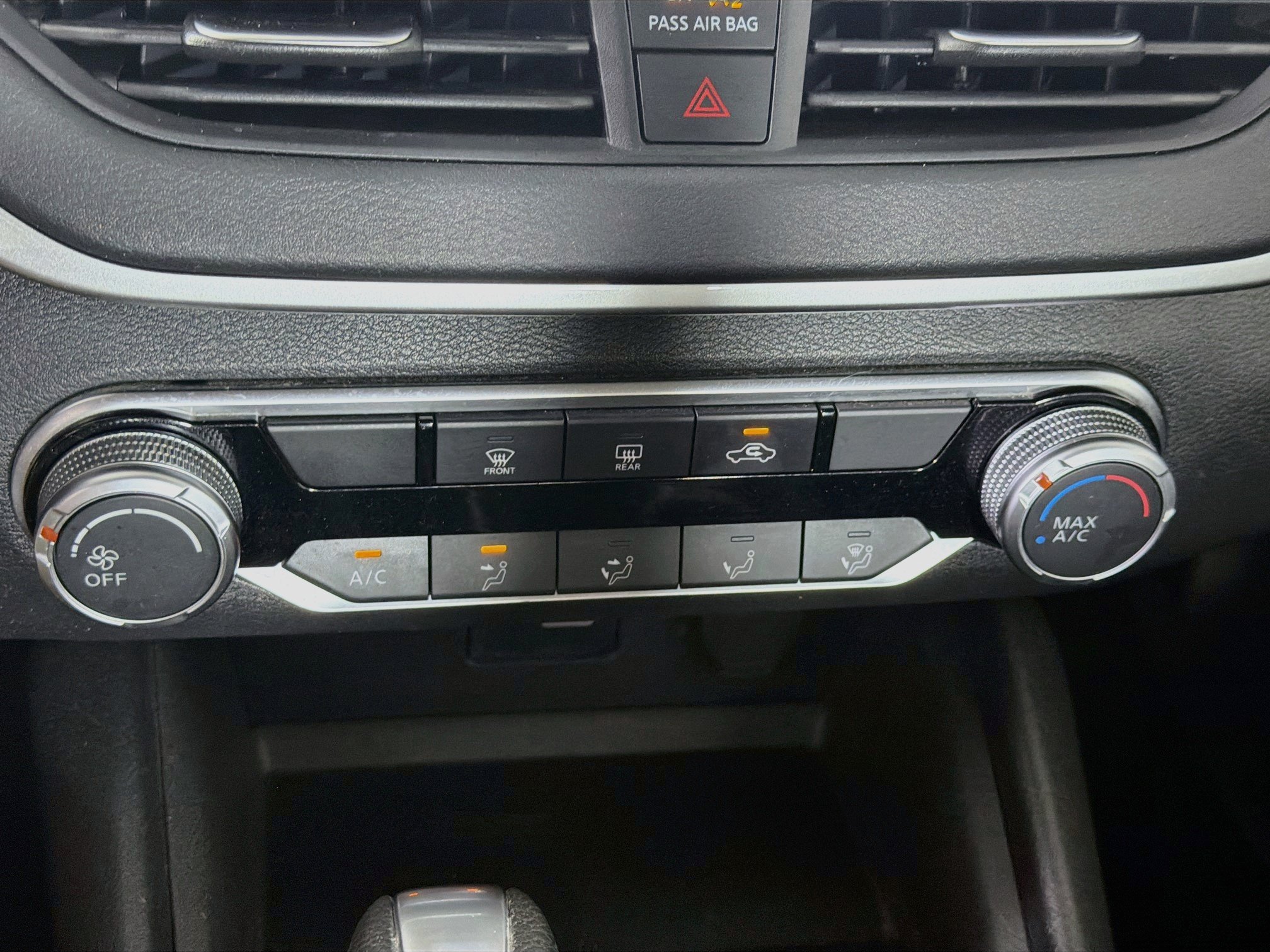 Used 2024 Nissan Altima 2.5 S FWD image 22